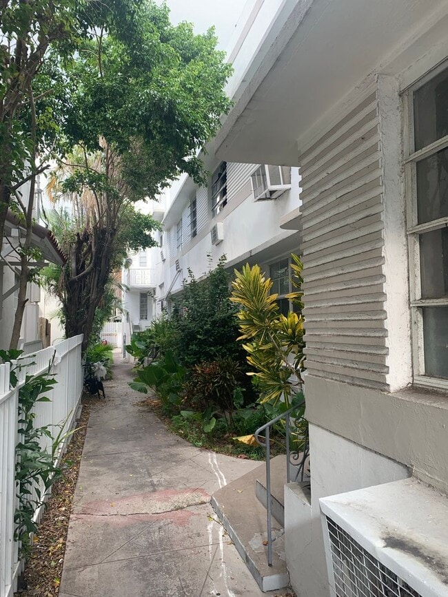 property at 1350 Euclid Ave
