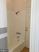 834 Park Ave in Baltimore, MD - Building Photo - Building Photo