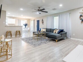 2005 Village Park Dr in Missouri City, TX - Building Photo - Building Photo