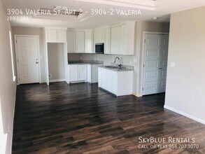 3904 Valeria St in Edinburg, TX - Building Photo - Building Photo