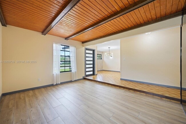 5746 SW 53rd Terrace in Miami, FL - Building Photo - Building Photo