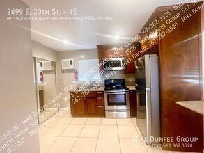 2699 E 20th St in Signal Hill, CA - Building Photo - Building Photo