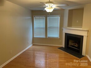 6617 Vlosi Dr in Charlotte, NC - Building Photo - Building Photo