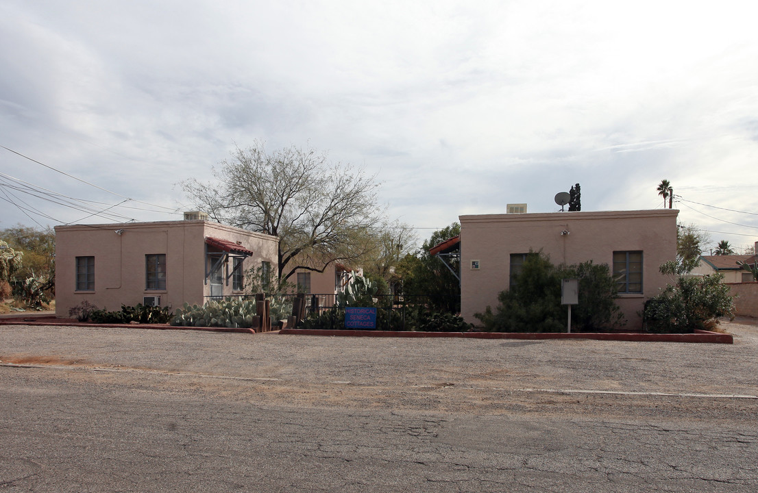 Seneca Cottages in Tucson, AZ - Foto de edificio