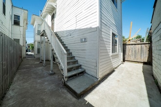 682-686 25th St in Oakland, CA - Building Photo - Building Photo