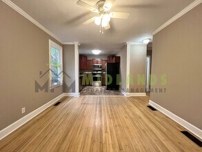 2728 Holt Dr in Columbia, SC - Building Photo - Building Photo