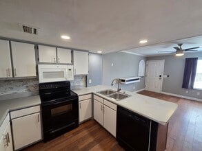 3614 Tiki Dr in Panama City, FL - Building Photo - Building Photo