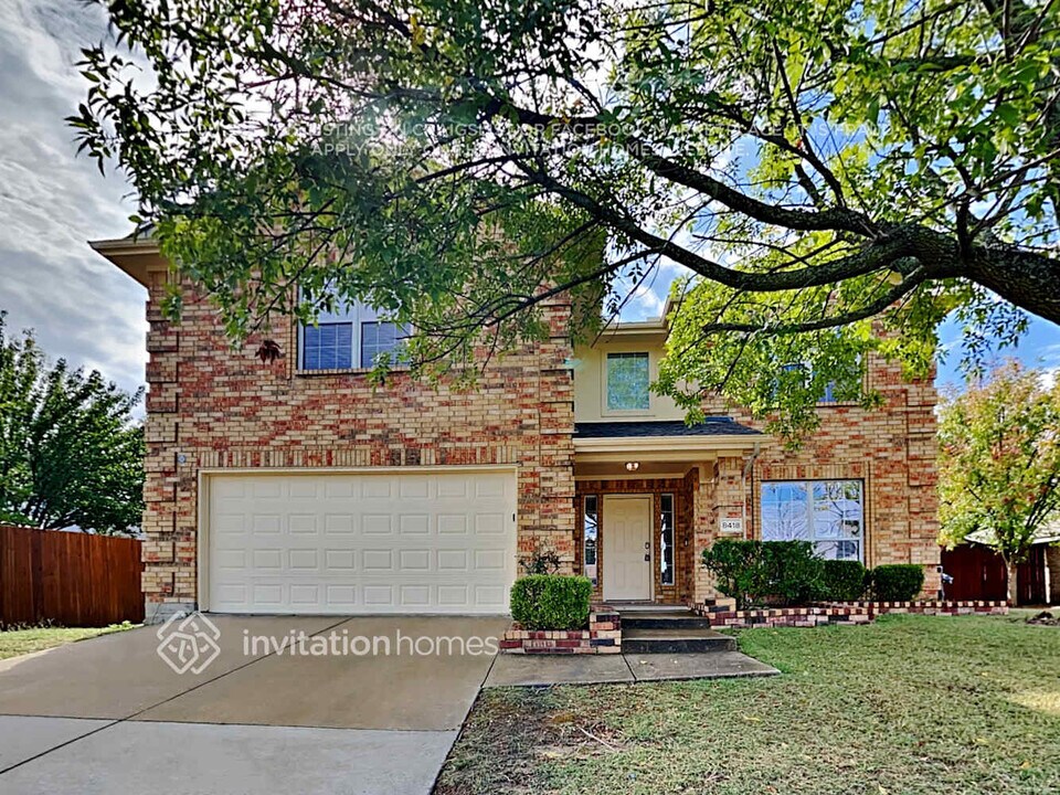 8418 Sailors St in Rowlett, TX - Building Photo