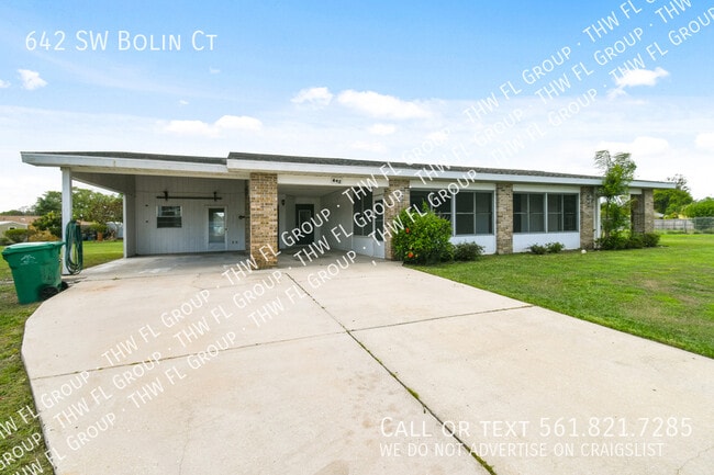 642 SW Bolin Ct in Port St. Lucie, FL - Building Photo - Building Photo