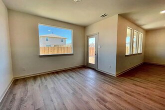113 New Hampton Wy in San Marcos, TX - Building Photo - Building Photo