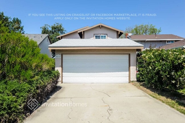 30719 Mainmast Dr