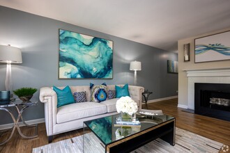 Lake House at Martin's Landing in Roswell, GA - Building Photo - Building Photo