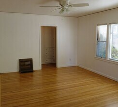 422 E St in Davis, CA - Building Photo - Building Photo