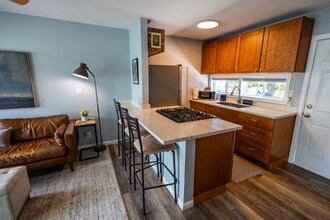 75-5724-5724 Alahou St in Kailua Kona, HI - Building Photo - Building Photo