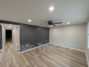 2984A Smith St in Marianna, FL - Building Photo - Building Photo