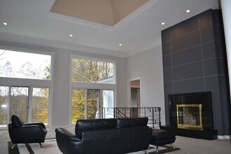 39128 Glenlivet Ct in Solon, OH - Building Photo - Building Photo