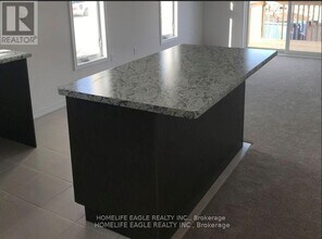 172 Isabella Dr in Orillia, ON - Building Photo - Building Photo