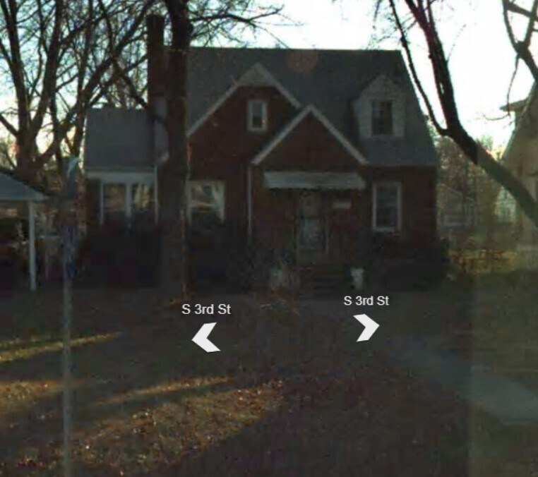 4547 S 3rd St in Louisville, KY - Foto de edificio