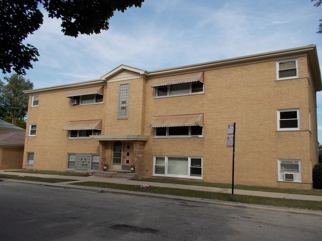 4007 N Pontiac St in Chicago, IL - Building Photo