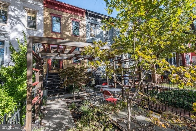 property at 1621 New Jersey Ave NW