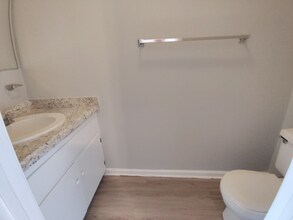 73 Ferguson Dr in Lynchburg, VA - Building Photo - Building Photo