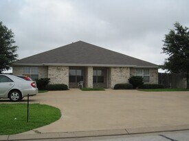 2337-2339 Antelope Ln in College Station, TX - Building Photo
