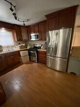 2813 Coventry Dr in Bakersfield, CA - Building Photo - Building Photo