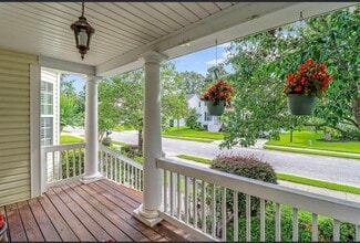 1664 William Hapton Way in Mount Pleasant, SC - Building Photo - Building Photo