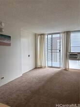 1617 Kapiolani Blvd in Honolulu, HI - Building Photo - Building Photo