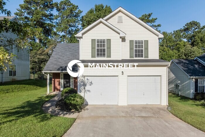 4406 Gladewood Run in Union City, GA - Building Photo