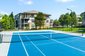 Corbin Crossing in Overland Park, KS - Foto de edificio - Building Photo