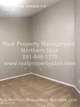 1383 Indian Springs Dr in Layton, UT - Building Photo - Building Photo