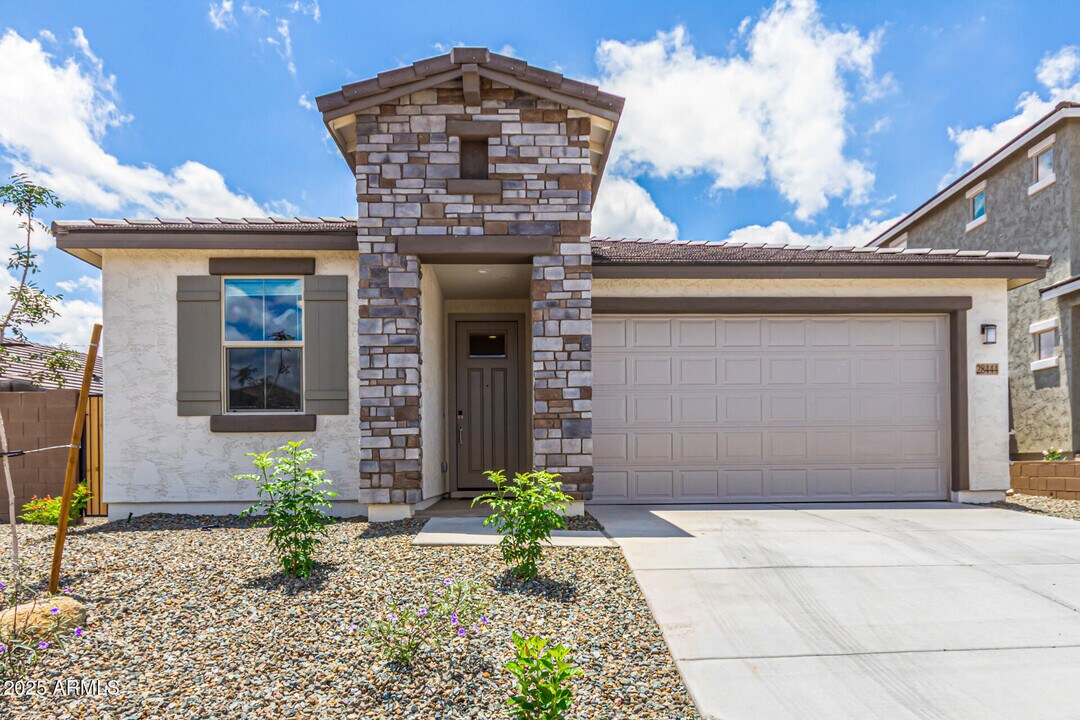 28444 N 134th Ave in Peoria, AZ - Building Photo