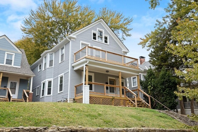 4122 Locust St in Kansas City, MO - Building Photo - Building Photo