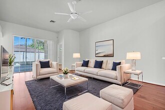 22537 Roderick Dr in Land O Lakes, FL - Building Photo - Building Photo