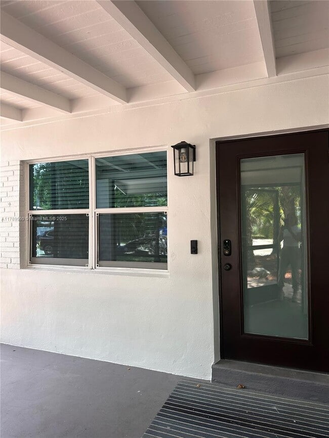 1733 SW 13th St in Fort Lauderdale, FL - Building Photo - Building Photo