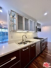 5806 Waring Ave in Los Angeles, CA - Building Photo - Building Photo