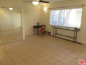 12492 Gilmore Ave in Los Angeles, CA - Building Photo - Building Photo