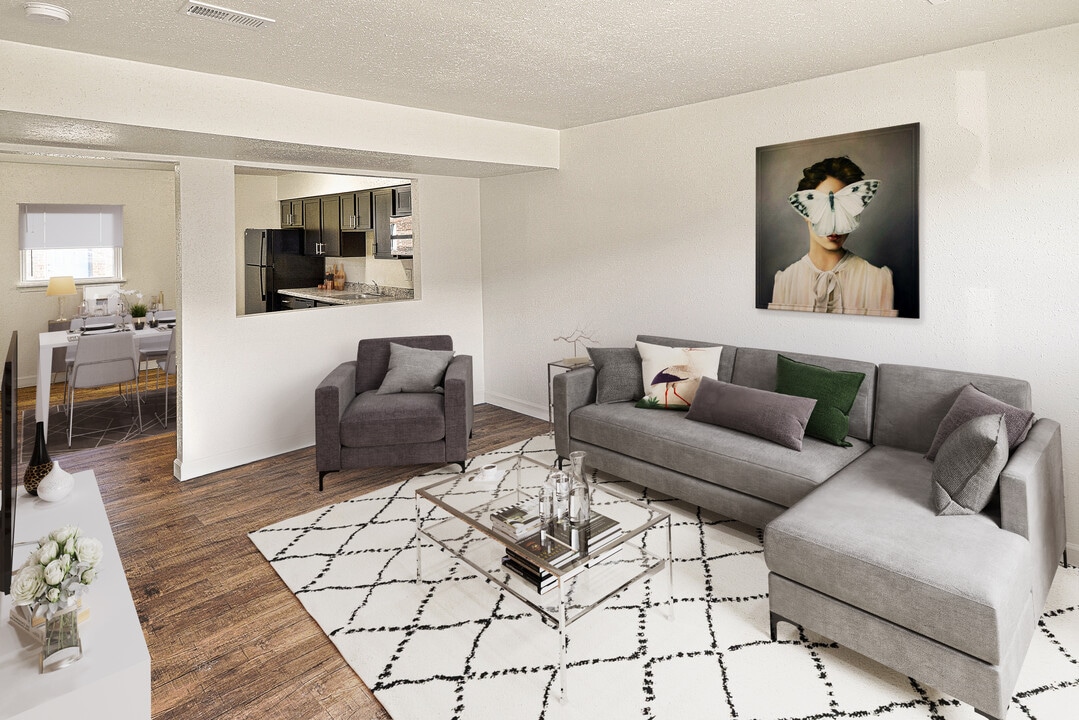 Metro Apartments at Wood River in Wood River, IL - Building Photo