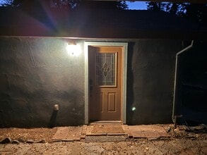 5542 Gilmore Rd in Pollock Pines, CA - Building Photo - Building Photo