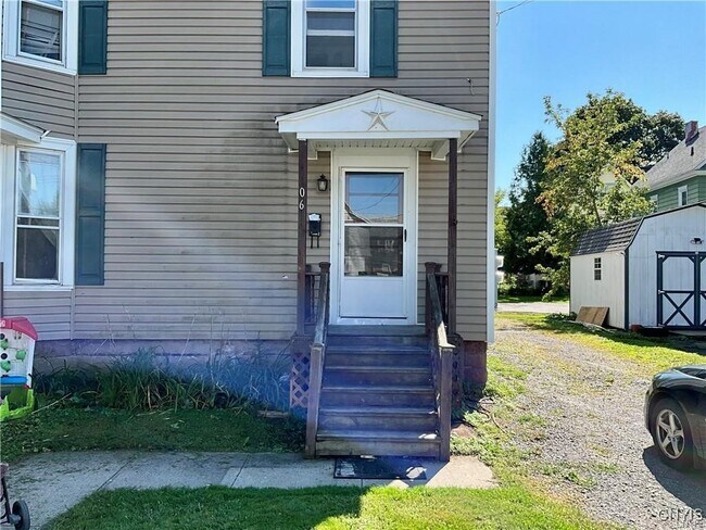 106 Bishop St in Watertown, NY - Building Photo - Building Photo