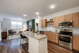 the everly apartments largo