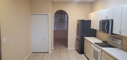 810 Terranova Rd in Winter Haven, FL - Building Photo - Building Photo