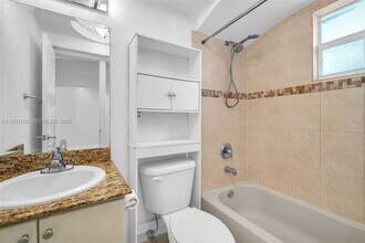 3245 Virginia St in Miami, FL - Building Photo - Building Photo