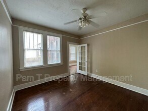 724 E 49th St in Savannah, GA - Building Photo - Building Photo