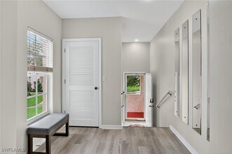 103 Tuscana Ct in Naples, FL - Building Photo - Building Photo