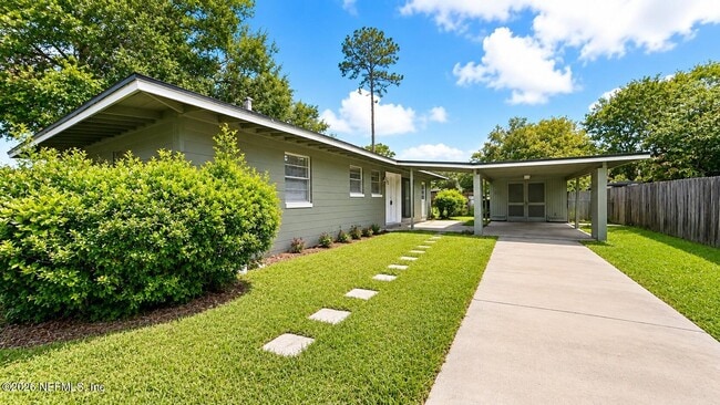 property at 7104 Waikiki Rd