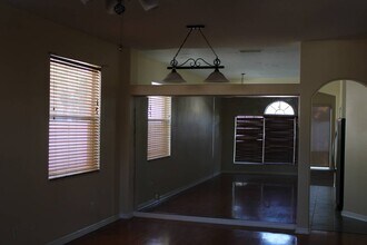 353 Heather Hills Dr in Clermont, FL - Building Photo - Building Photo