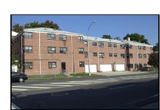 215-31 Hillside Ave in Queens Village, NY - Building Photo - Building Photo