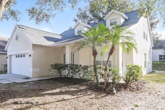 605 Back Water Ct in Valrico, FL - Building Photo - Building Photo